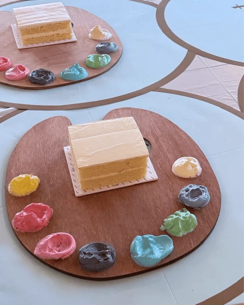Cake decorating party with piping and edible details